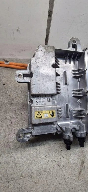 Inyector BMW i3 (I01) 149942 Híbrido 125kW 2015 image 4