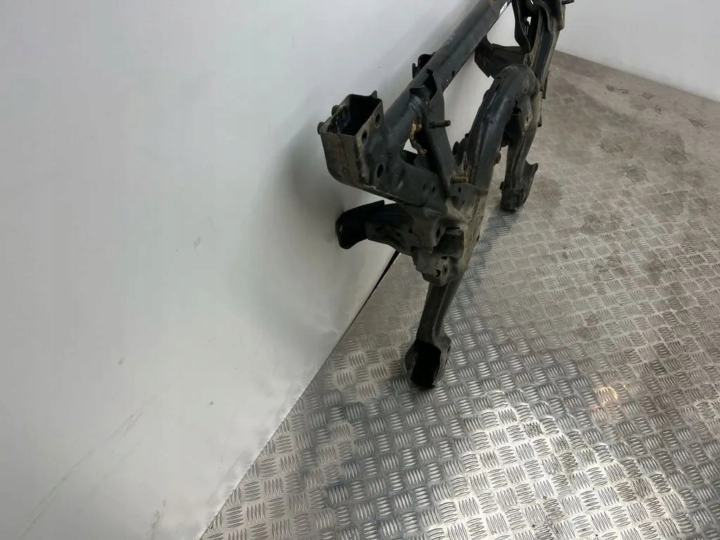 Tesla Model 3 2019 Subchasis Delantero OEM 104452100P image 3