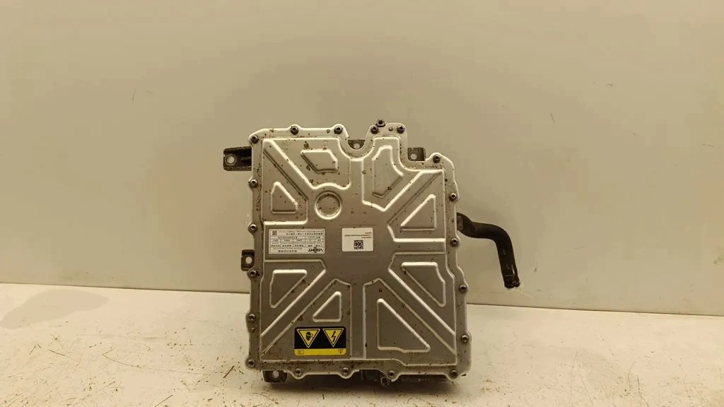 Inverter VOLVO P6608159113 200kW 2024 usato