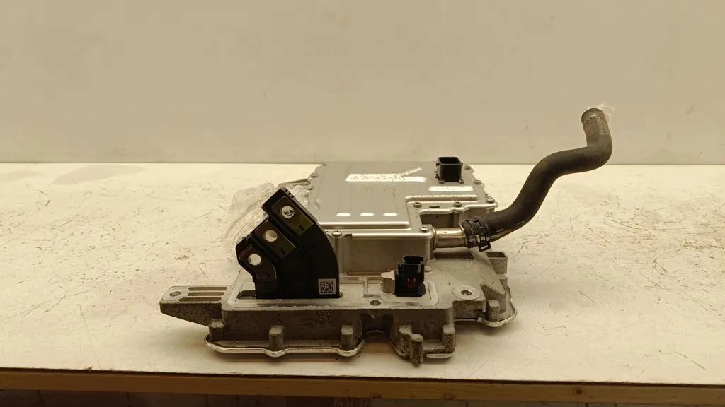 Inverter VOLVO P6608159113 200kW 2024 Begagnad image 3