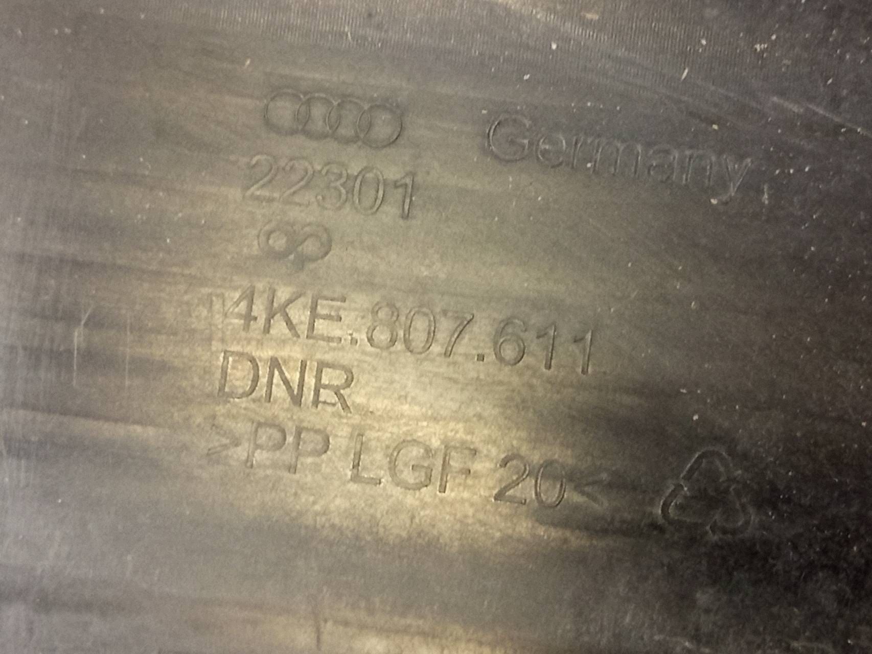 Audi E-Tron 4KE pohjalevy 4KE807611 image 7