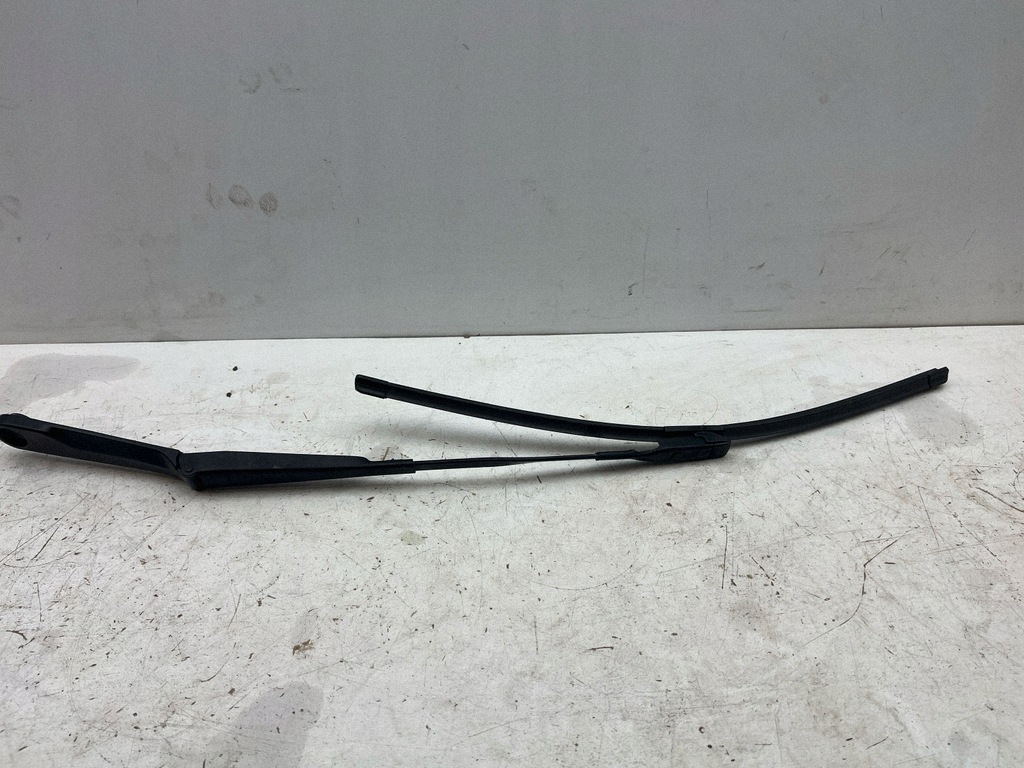 2018 Porsche Panamera Wiper Arm 971955410A image 2