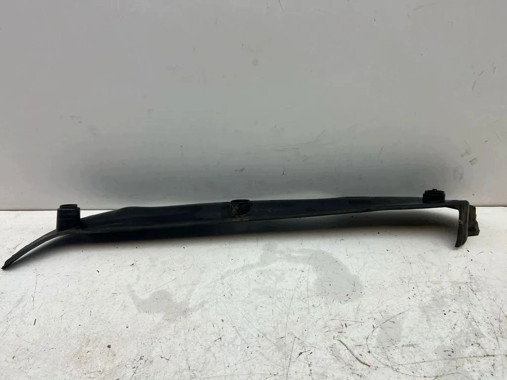 Lokasuojan pääty Porsche Panamera 971 971854777