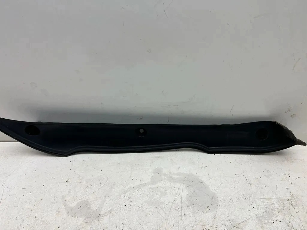 Stänkskyddsavslut Porsche Panamera 971 971854777 image 3