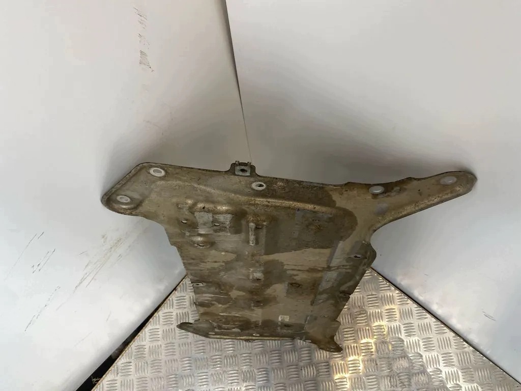 Cache moteur Porsche Panamera 971 971407129J image 3