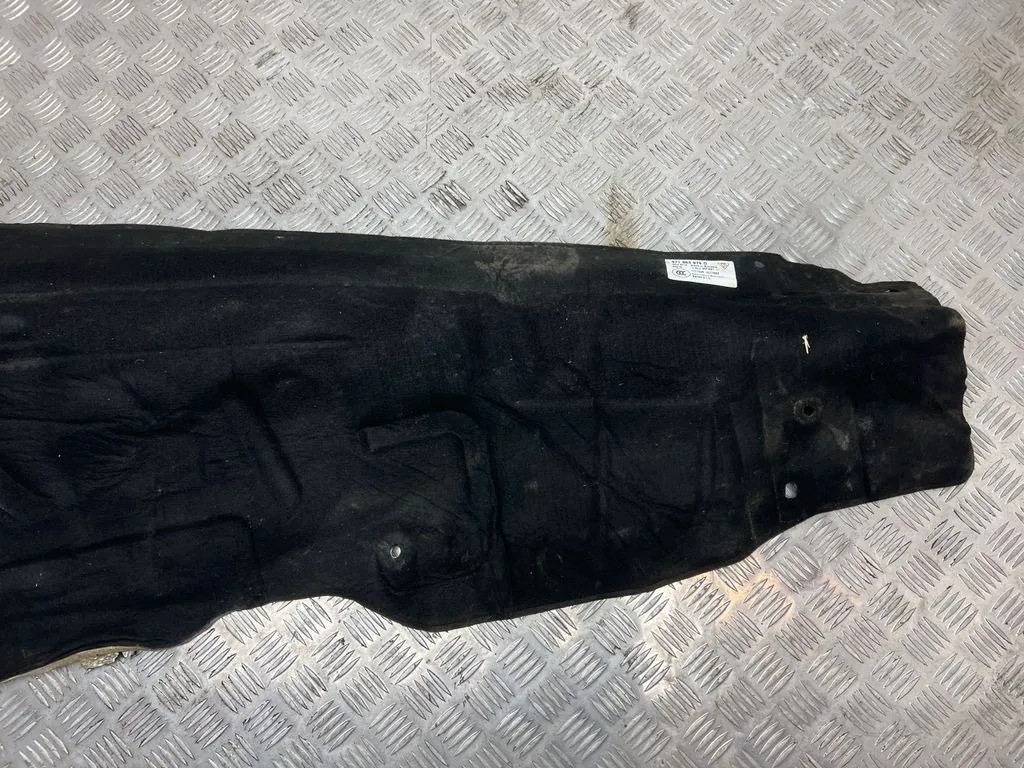 Äänieristys Porsche Panamera (971) 971863979D