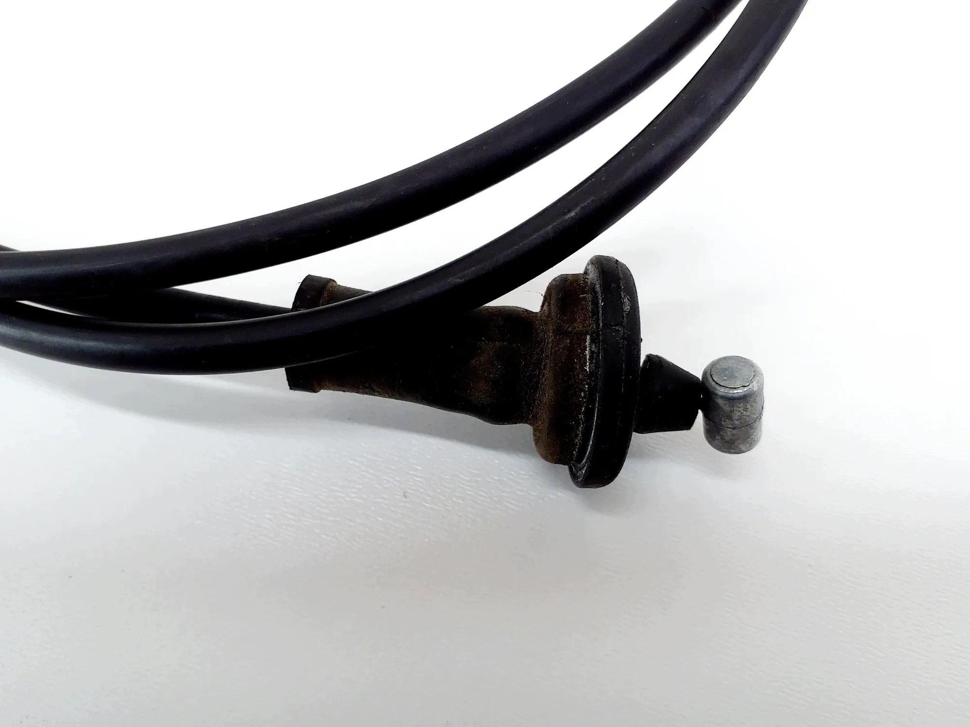 Câble de capot KIA J70009B05 1.6L diesel 100kW 2019 image 3