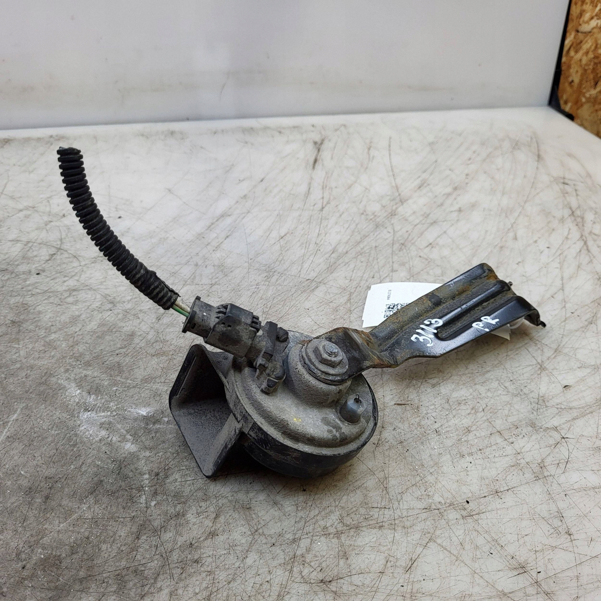 Citroen C4 III Klaxon 9827213580 Begagnad image 3