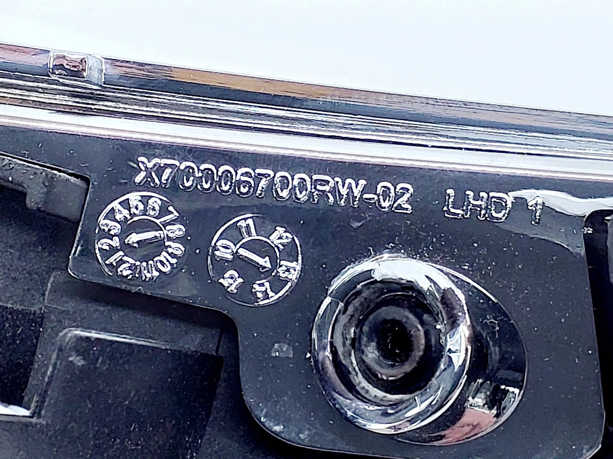 Bouton Start/Stop Jeep Grand Cherokee IV 68207000AA image 8