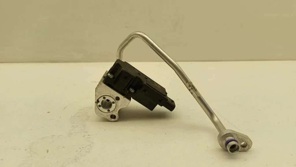 Capteur pression clim VW EA360S1B3A05 2022 image 3