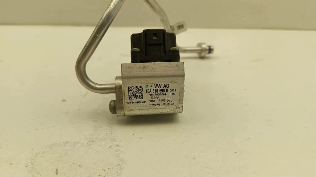 Capteur pression clim VW EA360S1B3A05 2022 image 4