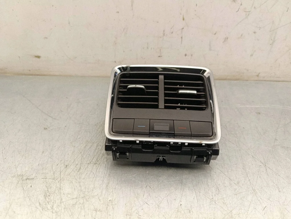 Bakre ventilationsgaller SKODA 5HB013492 image 2