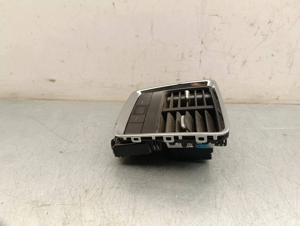 Bakre ventilationsgaller SKODA 5HB013492 image 3