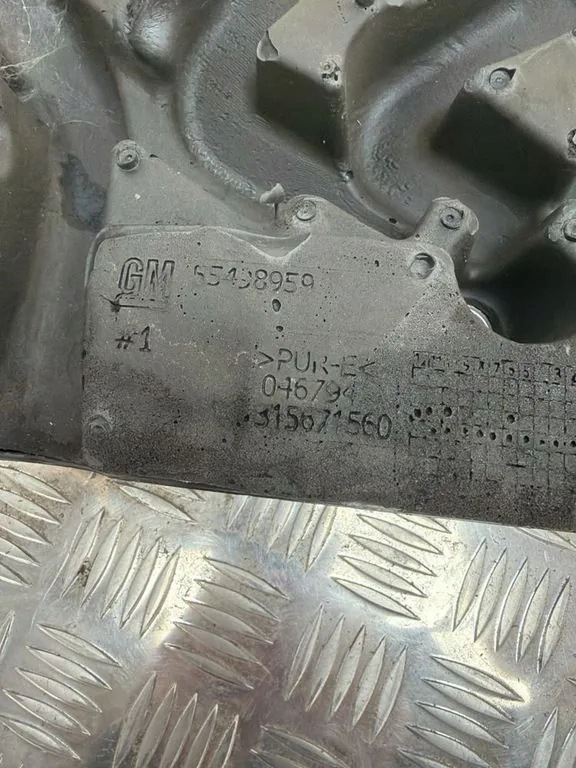 Tesla Model Y 2024 Protection Moteur 315671560 image 4