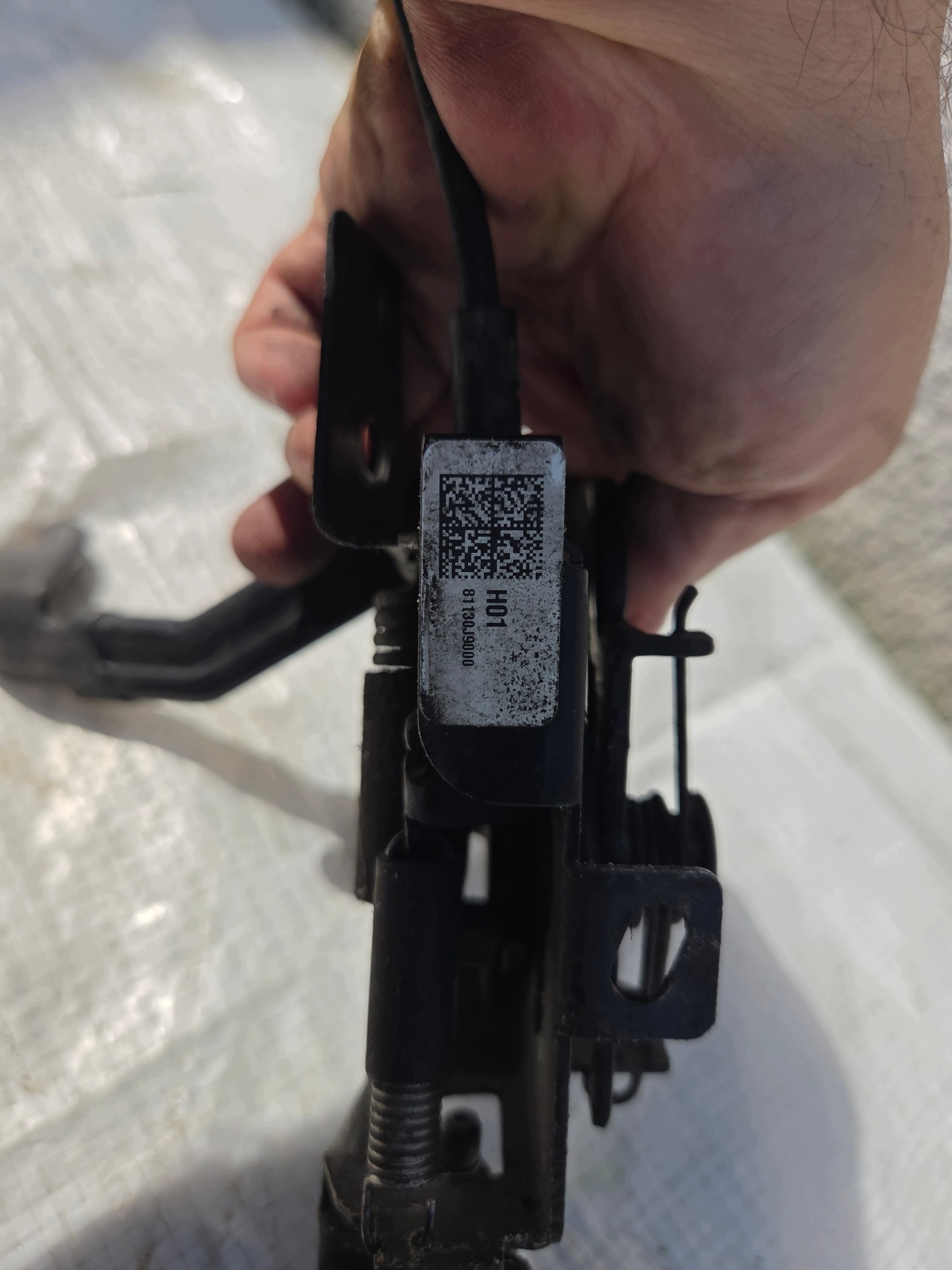 Verrou capot Hyundai Kona 81130-J9000 image 3