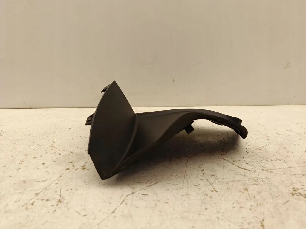Tesla Model 3 Lift 2024 Highland Abdeckung Rücklicht rechts OEM 1784320-00-B image 3