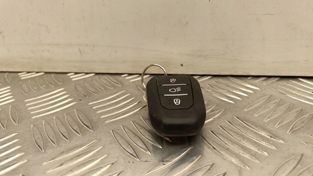 Clé télécommandée d'origine 9842119880 Peugeot 208 II image 3
