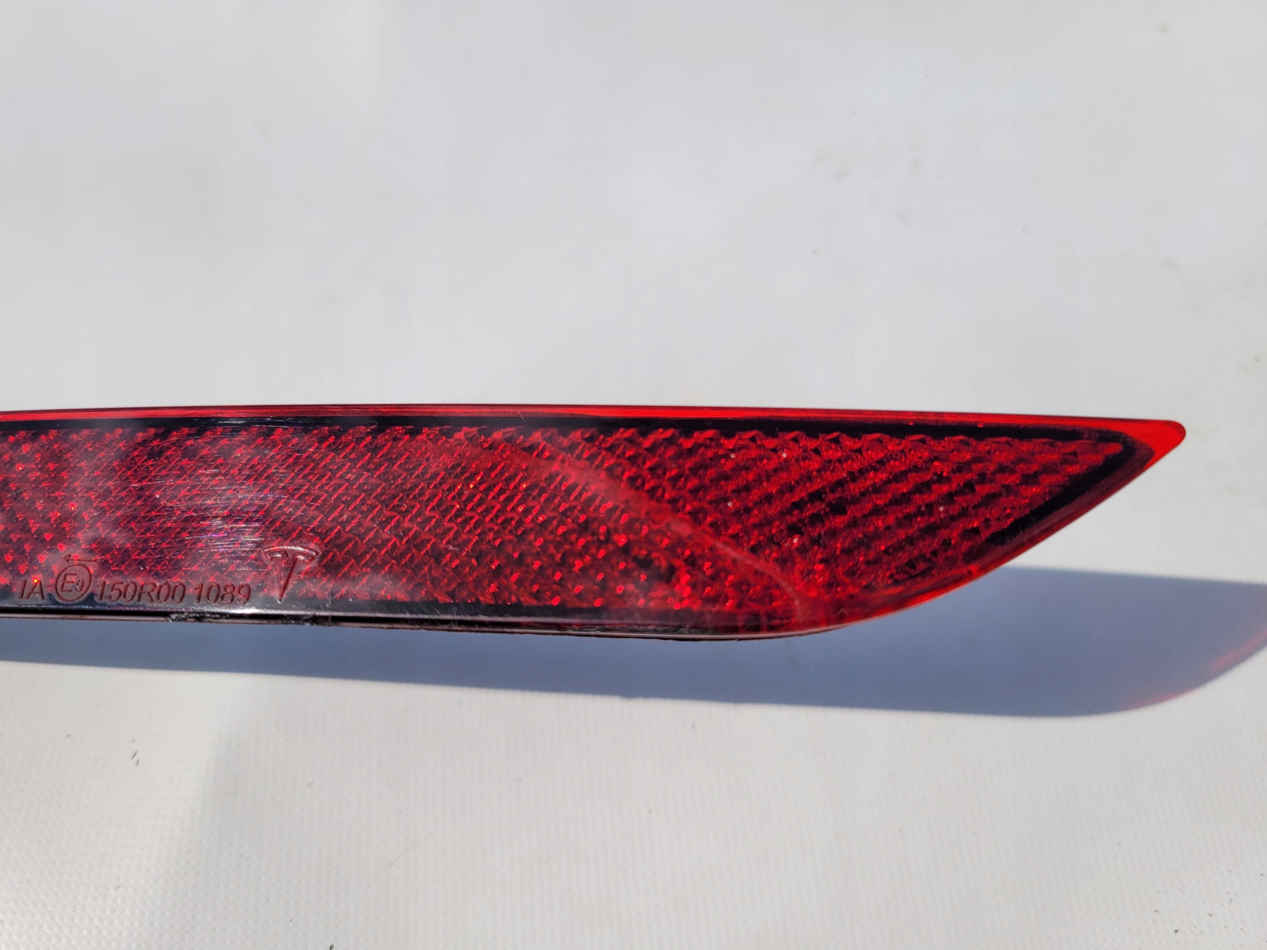Refletor Traseiro Esquerdo Tesla Model Y Usado image 3