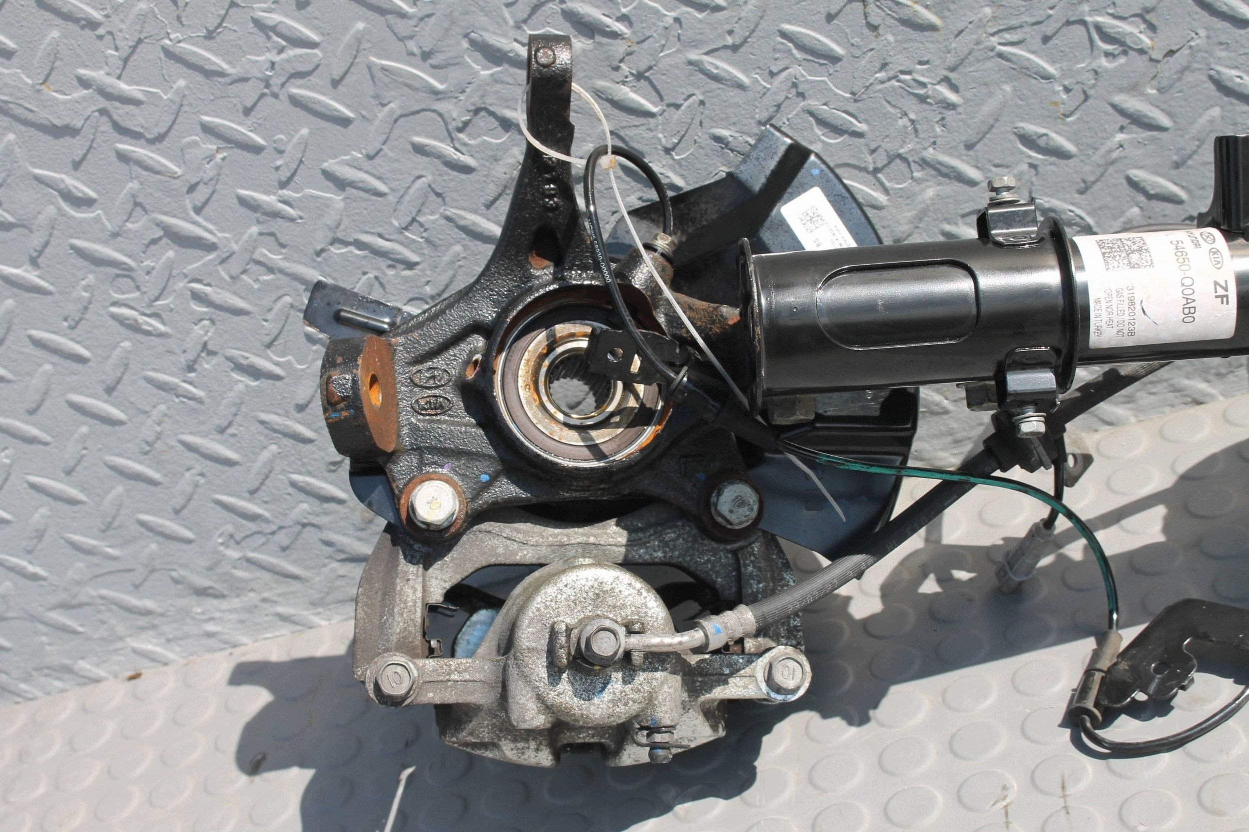 McPherson Federbein links Hyundai i20 III 1.0 T-GDI image 10