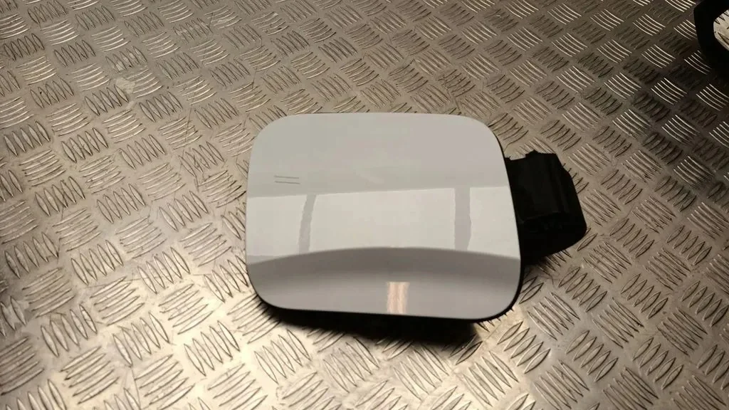 Bouchon réservoir Peugeot 3008 III 9840242580