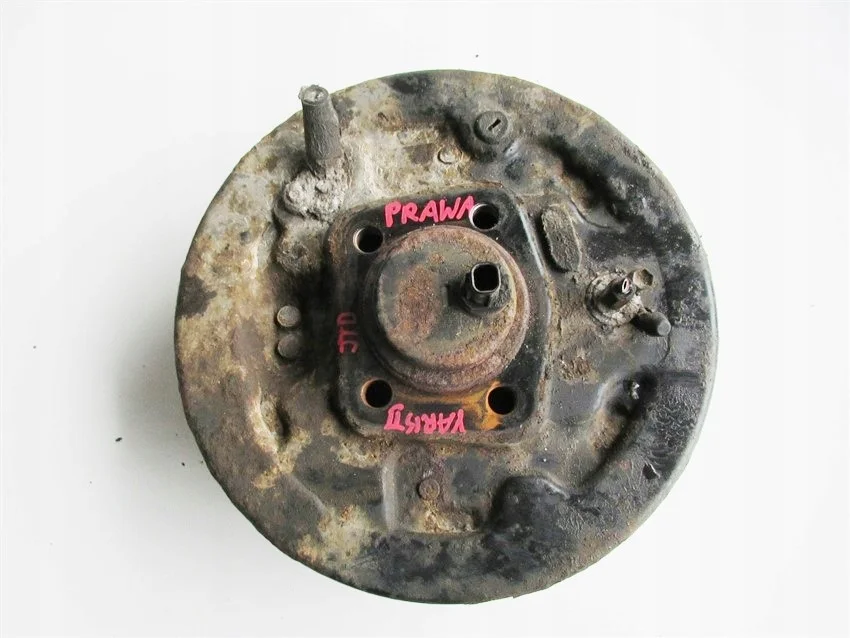 Taka oikea Toyota Yaris II 2006-2011