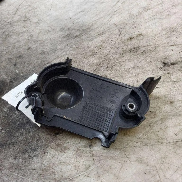 Zahnriemenabdeckung Renault Clio III 8200559015 image 3