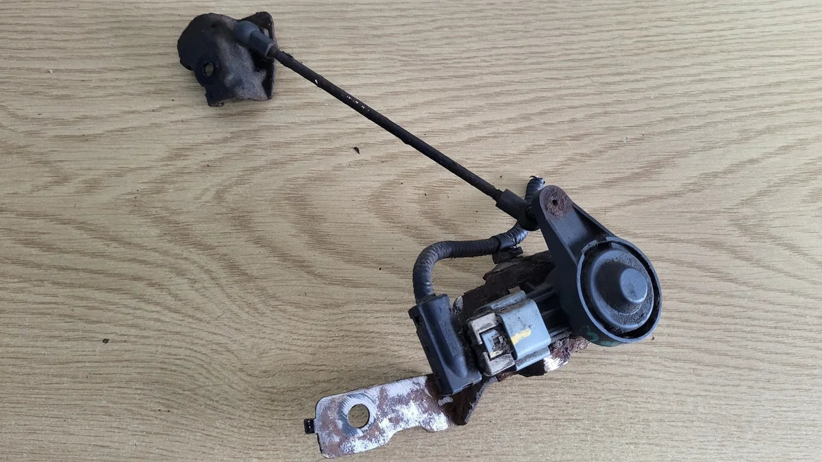 Opel Mokka A Xenon Level Sensor Rear Used