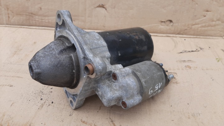 Käynnistin Bosch 0001107411 Alfa Romeo 147 156 159 1.4 1.6 1.8 2.0