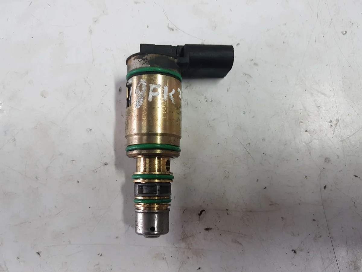 AC Compressor Sensor for VW Golf Leon II 1.6 2.0 TDI