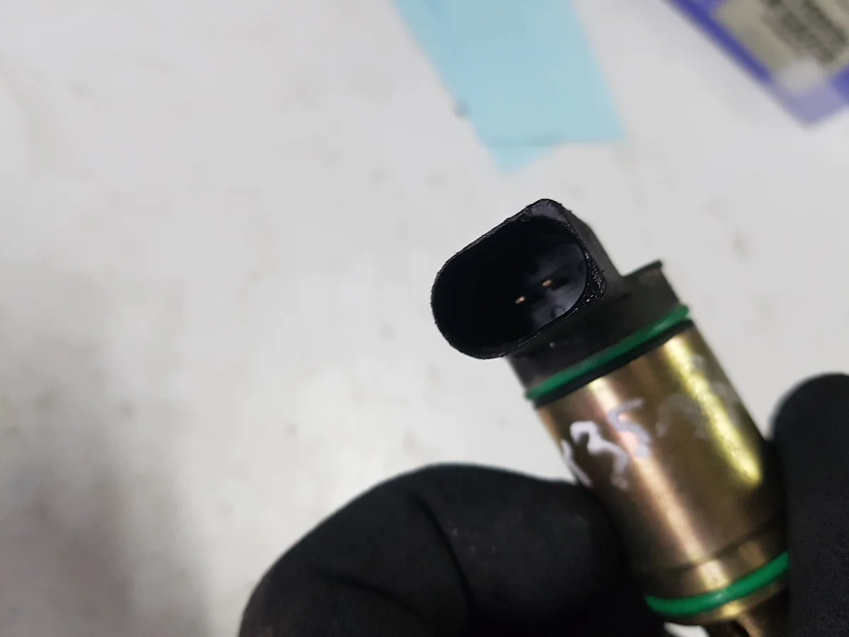Sensor de Compressor de AC VW Golf Leon II TDI image 3