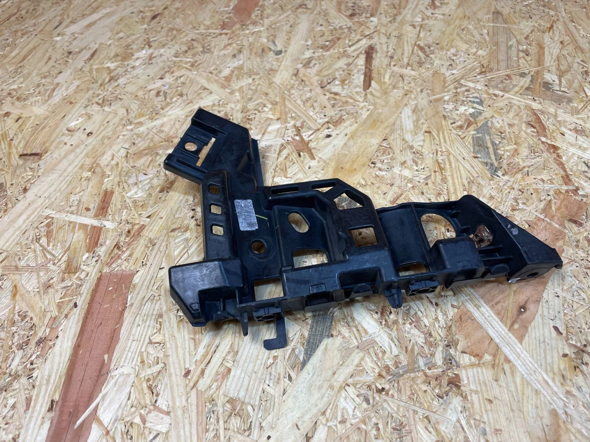 Support pare-chocs avant droit Opel Astra V K image 9