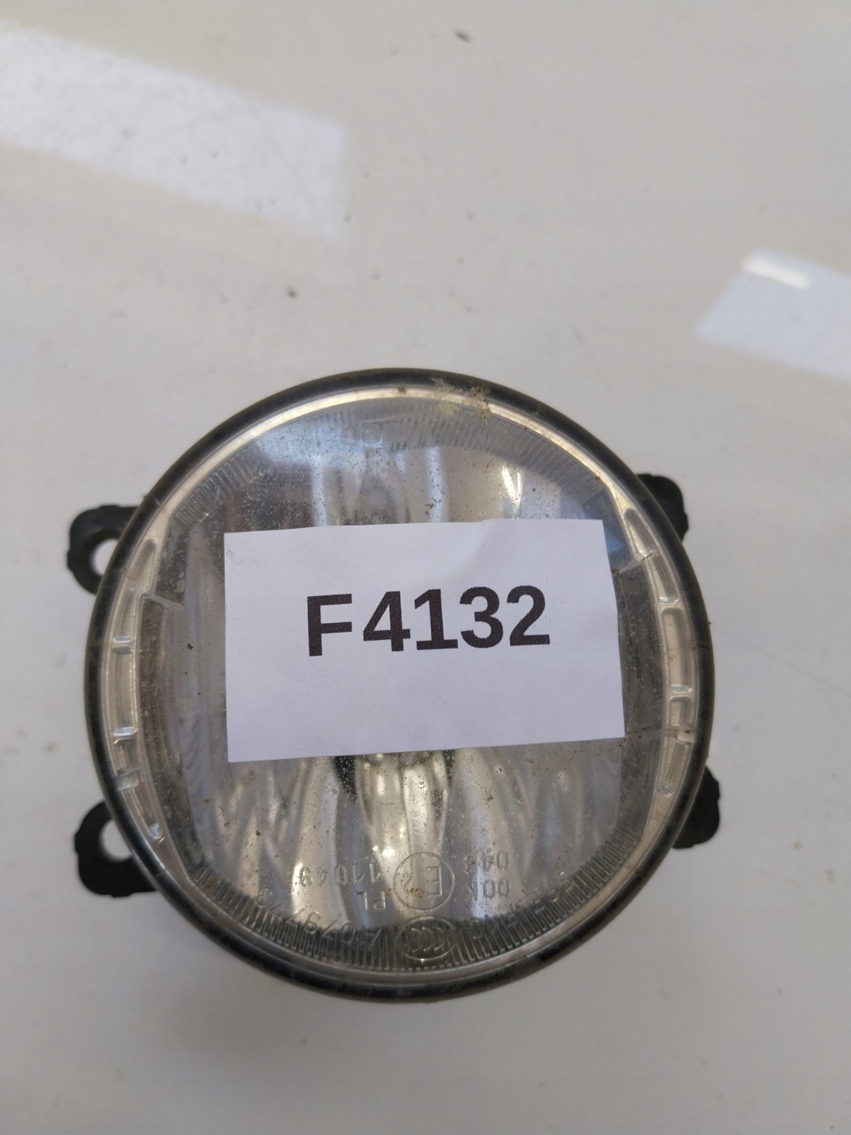 Phare antibrouillard Dacia OE 261500097R image 4