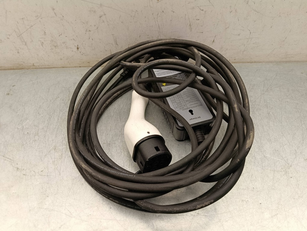 Câble de recharge OPEL 62893 115kW image 4