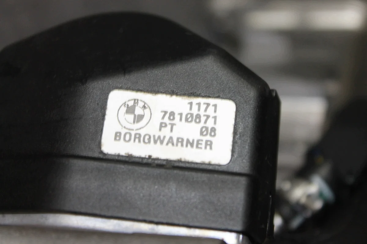BMW EGR Koeler 11717822350 image 6