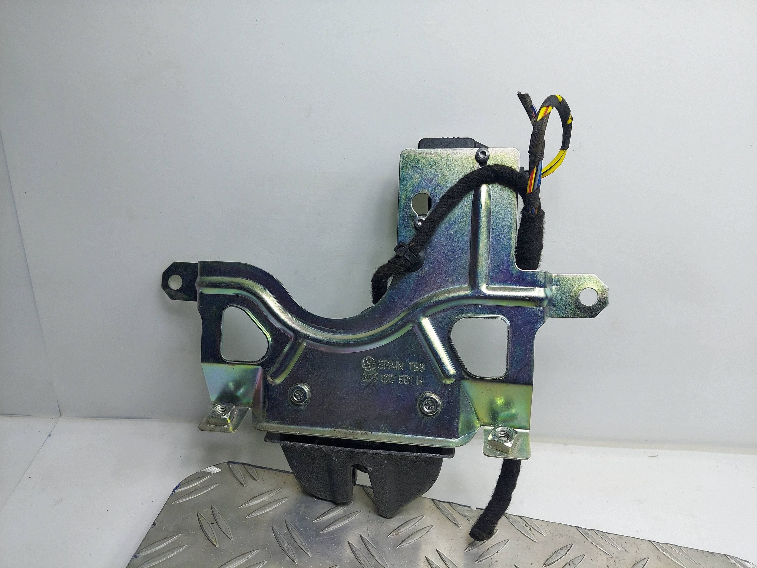 Slot Achterklep VW Passat B5 3B5827061C