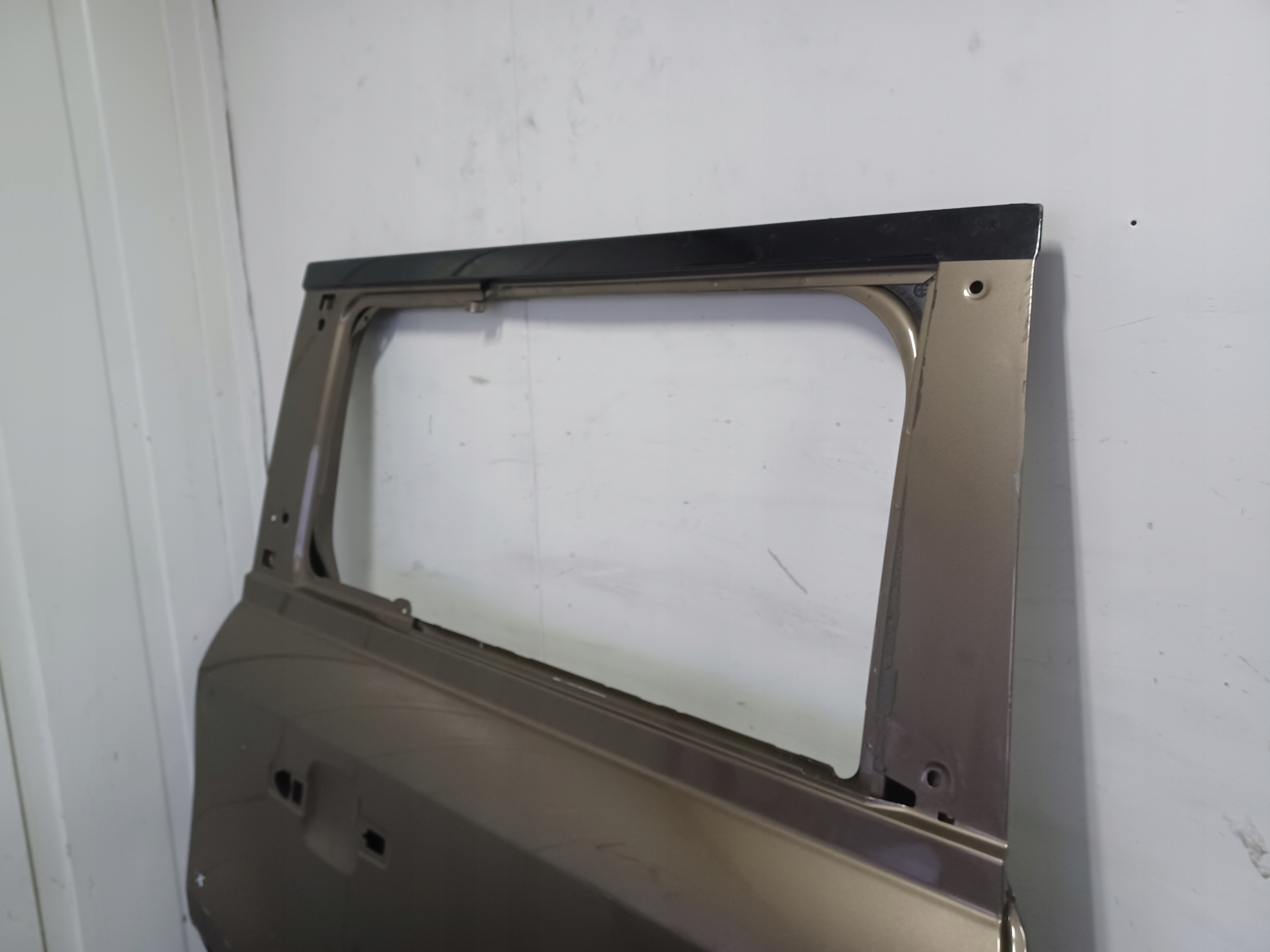 Puerta trasera derecha Land Rover Defender II 2020 image 3
