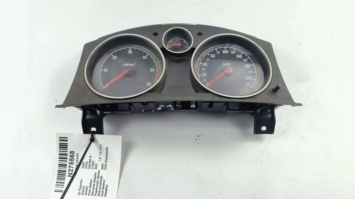 Opel Astra H mittaristo 13225988