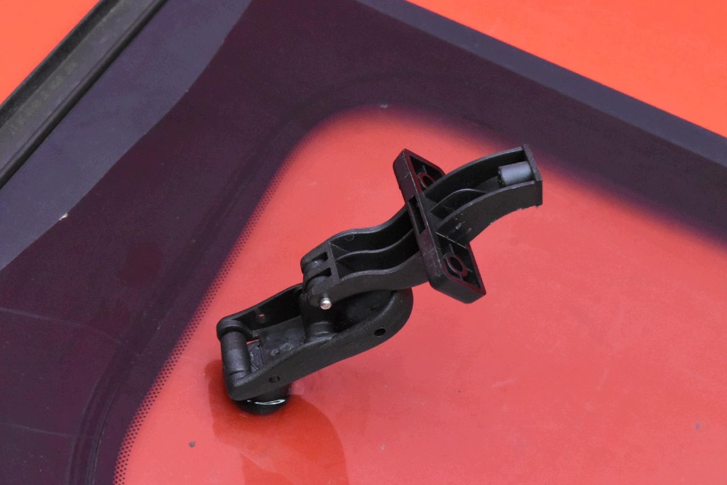 Seitenscheibe links hinten Citroen Berlingo II 08-12 image 5
