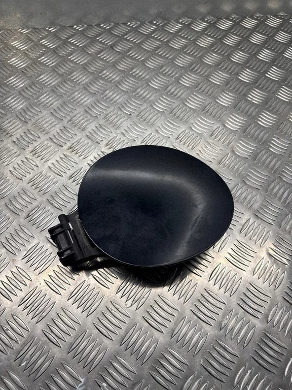 Klappe Tankdeckel Nissan 370Z Coupe Z34