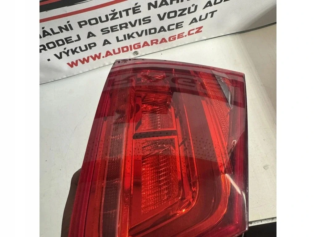 Rückleuchte innen rechts Audi A8 (4H) 4H0945094