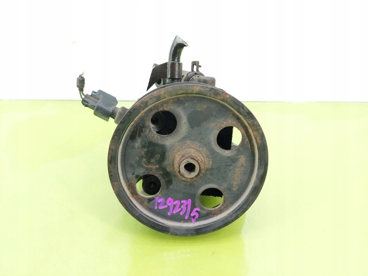 Ohjaustehostimen pumppu Ford Focus Mk2 2004-2011 1,6 B 4M513A696AE 31201069