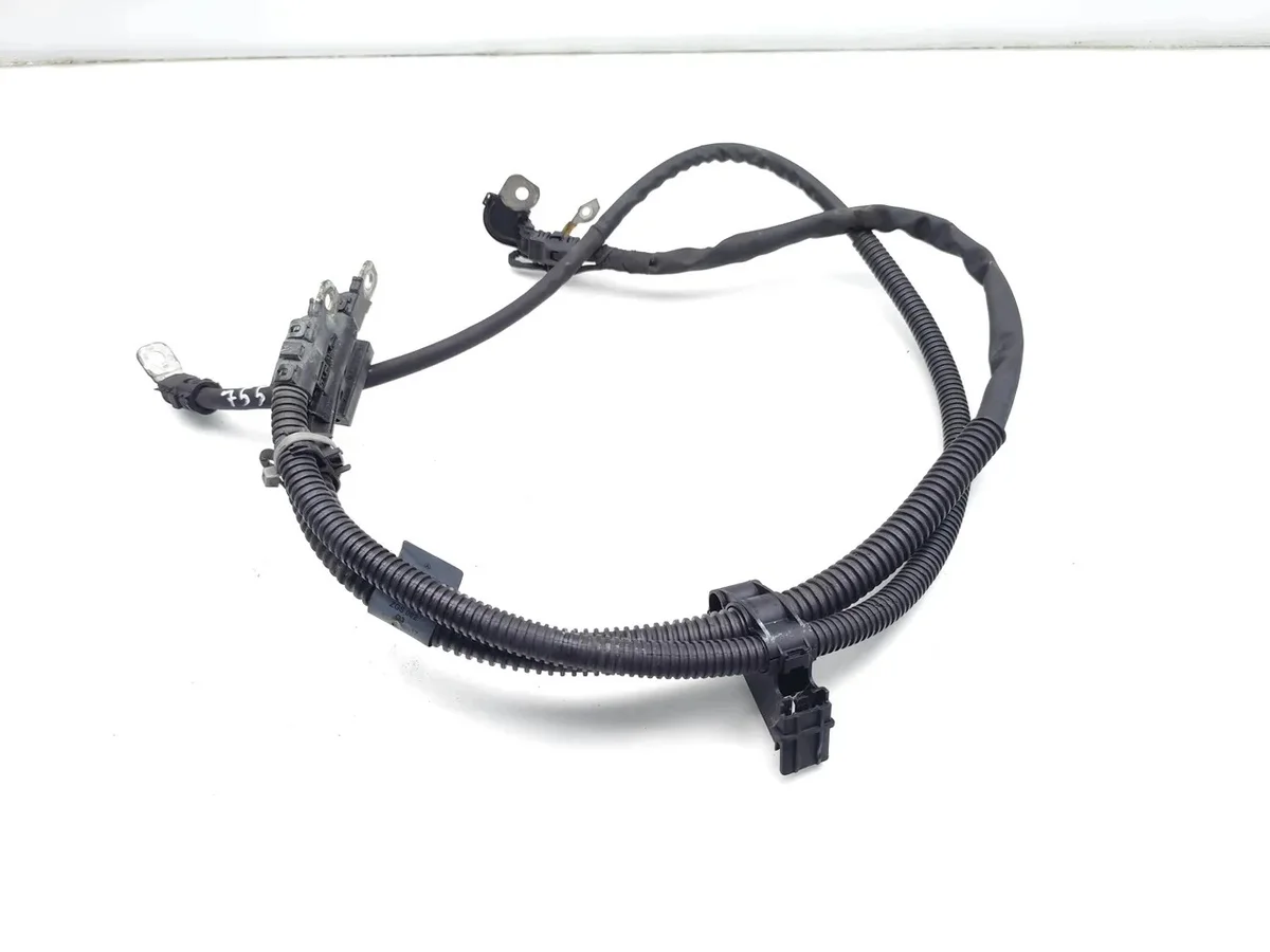 Mercedes A-Class Starter Wire A1775401631 image 5