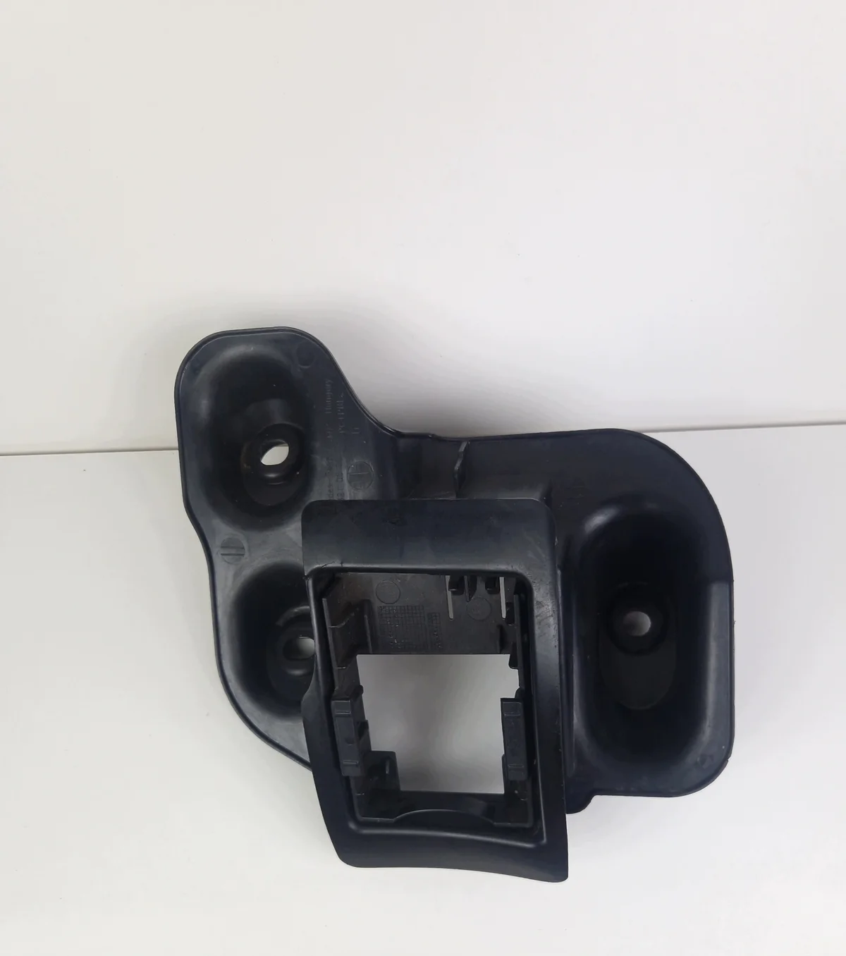 Soporte Radar Mercedes CLA C118 Izquierdo Trasero image 4