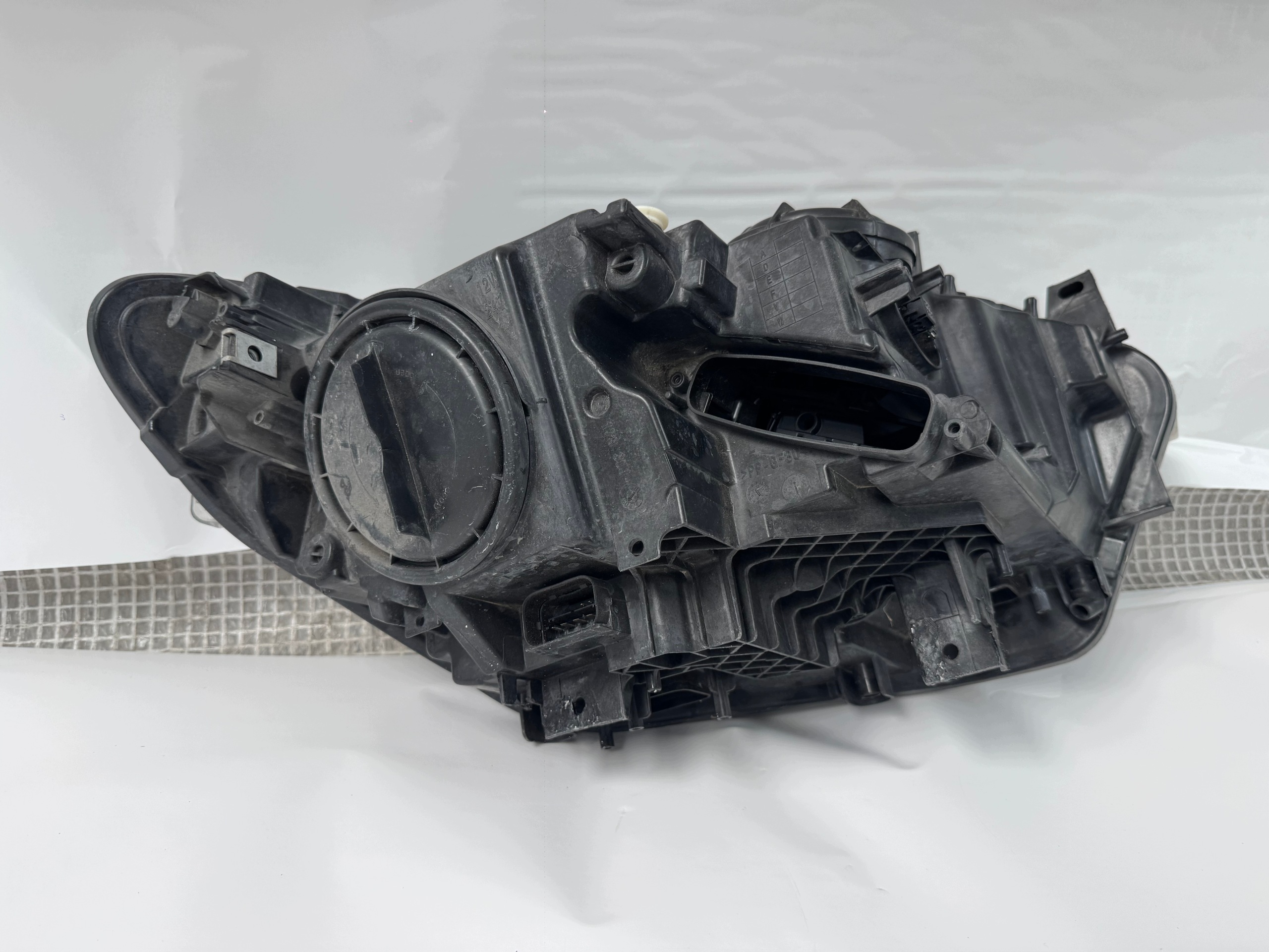 BMW F20 F21 10- Phare Xénon Gauche image 3