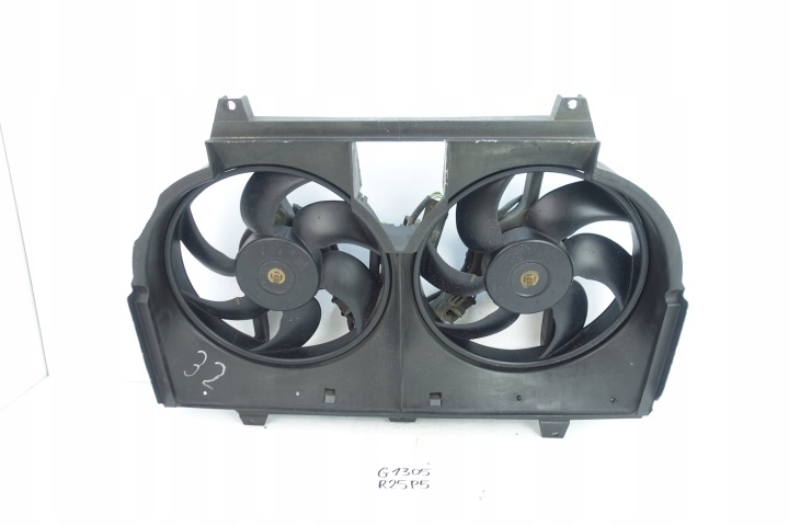 NISSAN SERENA II VANETTE IV 1999- KOELVENTILATOR DEFECT 214819C001