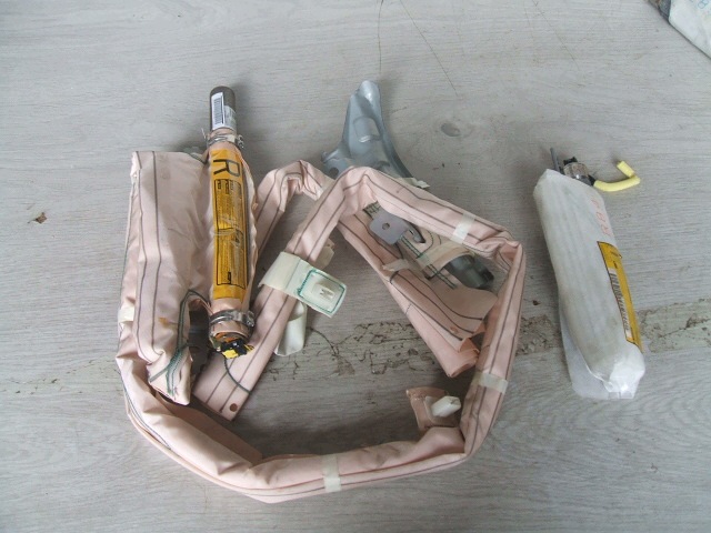 Toyota Prius III XW30 Seitenairbag links/rechts image 4
