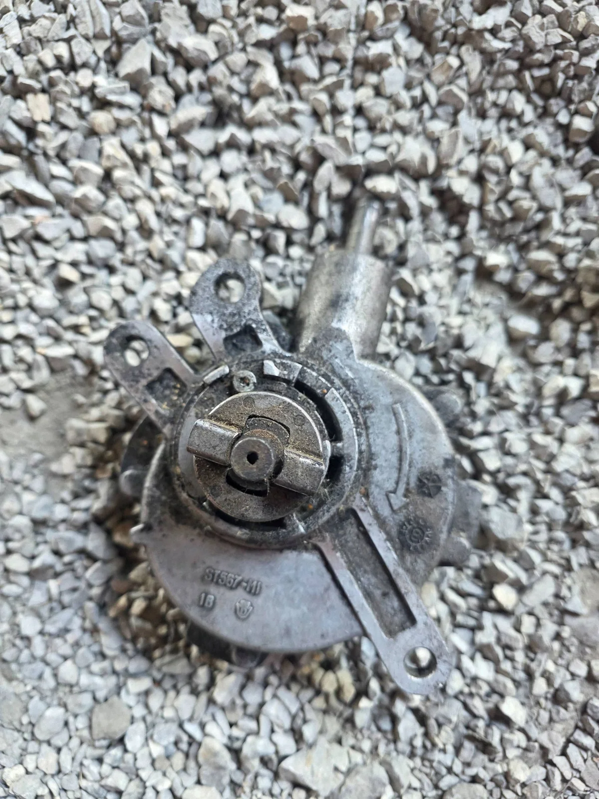 Vakuum pump Toyota Verso ST567 image 2