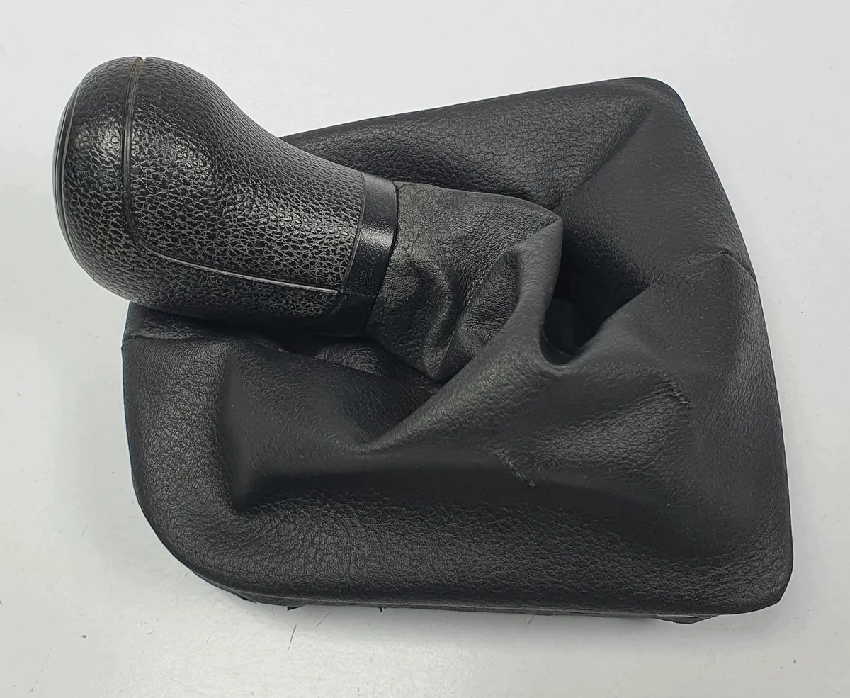 Vaihdekepin nuppi Skoda Citigo 1ST711113D