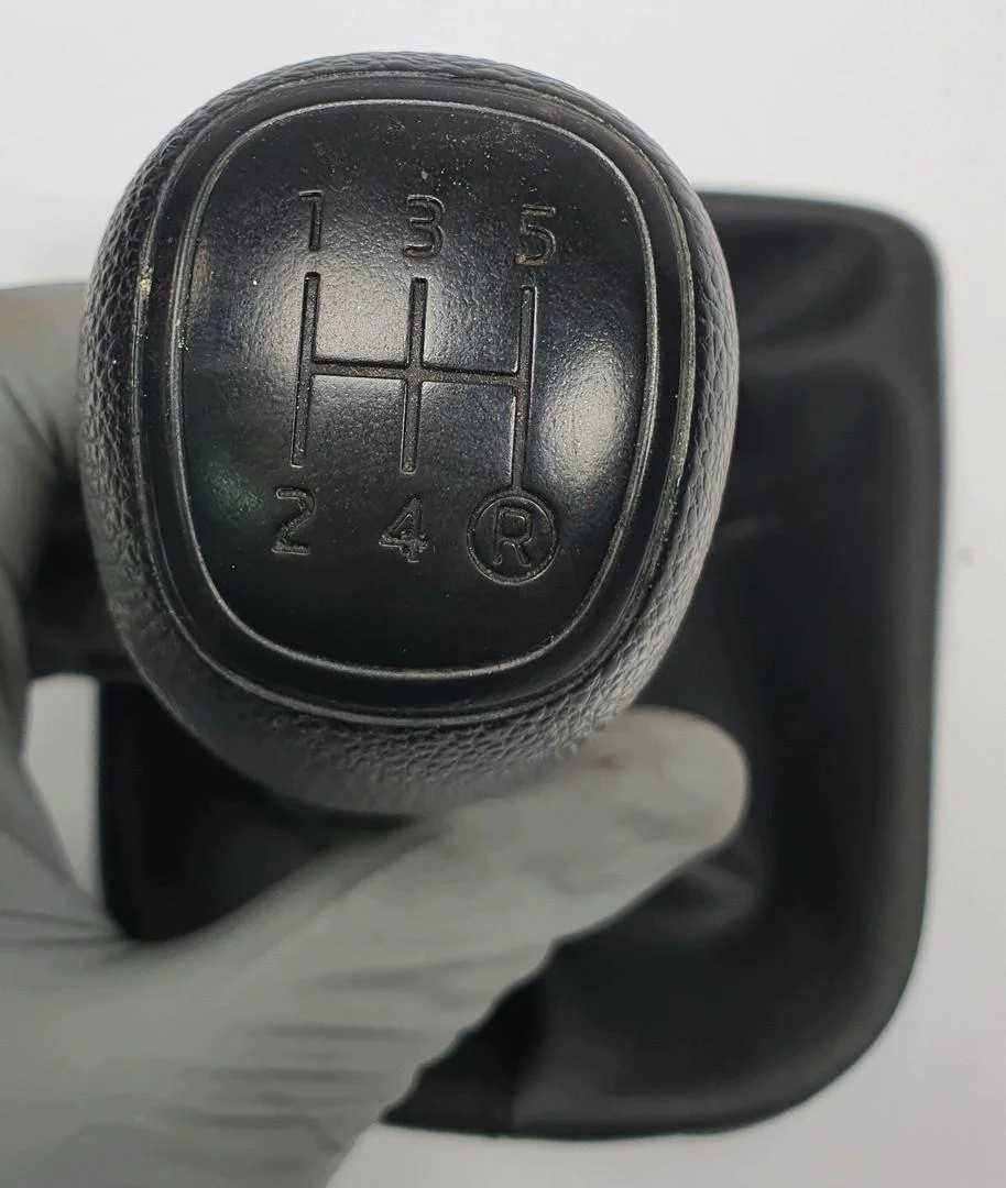 Manopla Câmbio Skoda Citigo Usada OEM 1ST711113D image 9