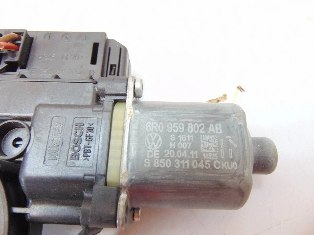 Motor do Vidro Elétrico VW Polo V 6R 6R0959802AB image 3